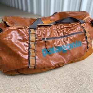 Patagonia 70liter black hole duffel bag